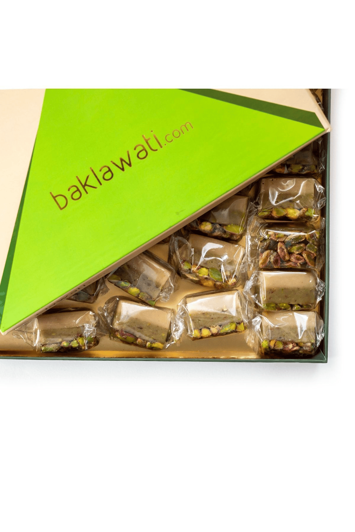 Bütün Antep Fıstıklı Badem Ezmesi Helvası (500G)